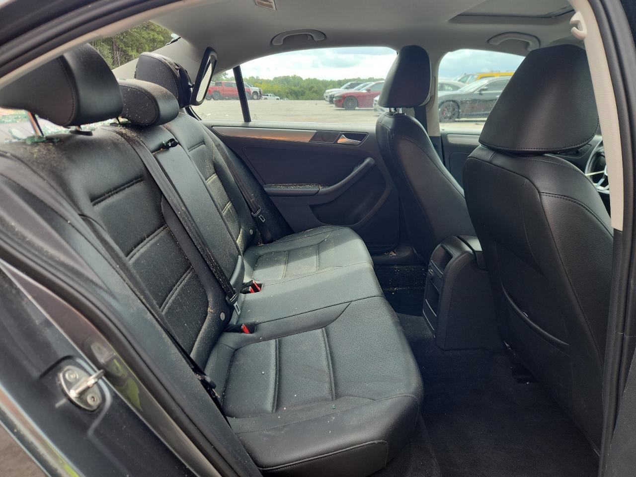 2017 VOLKSWAGEN JETTA