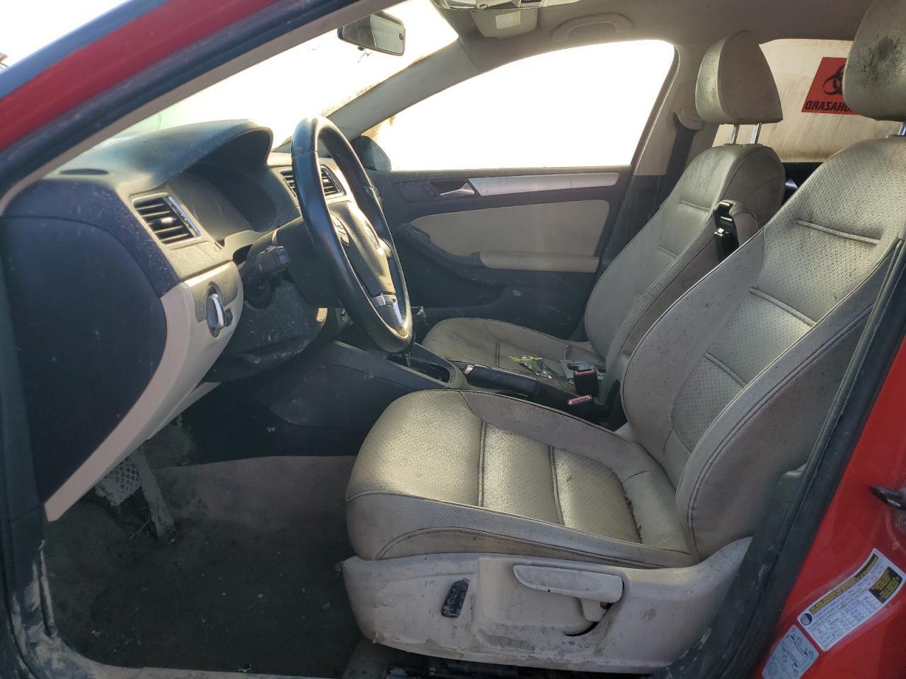 2014 VOLKSWAGEN JETTA