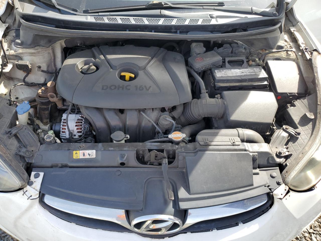 2013 HYUNDAI ELANTRA