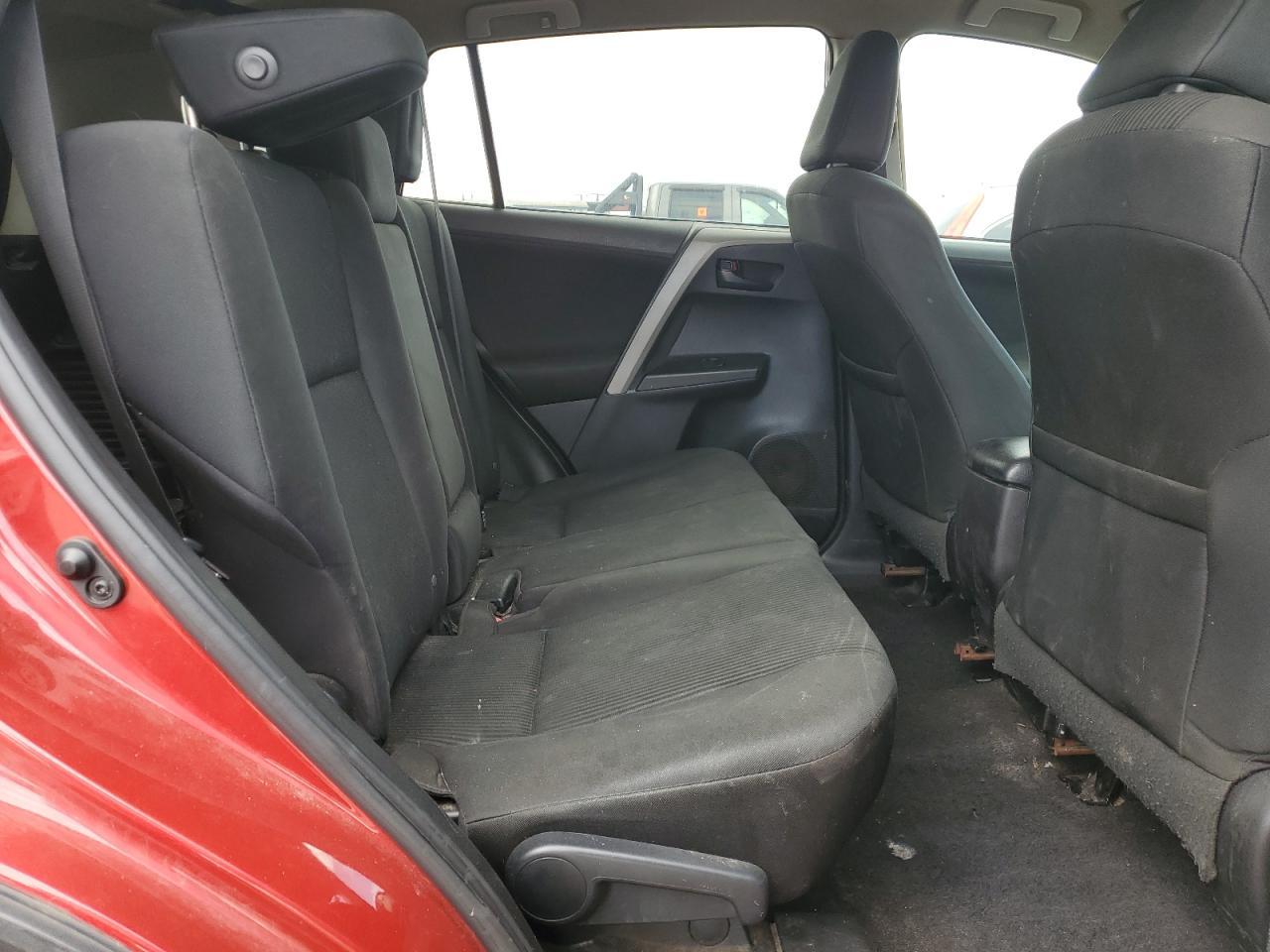 2016 TOYOTA RAV4