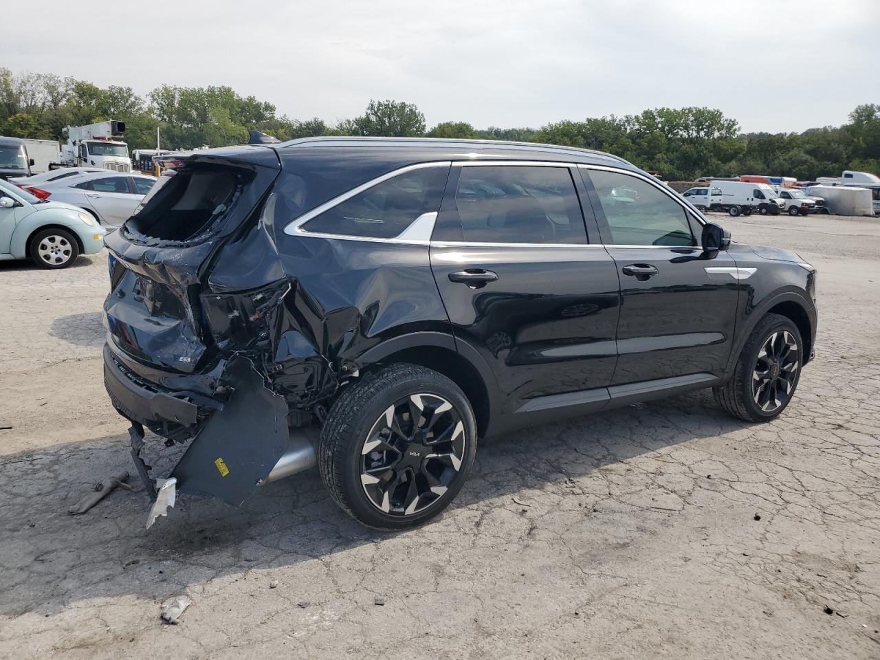2025 KIA SORENTO
