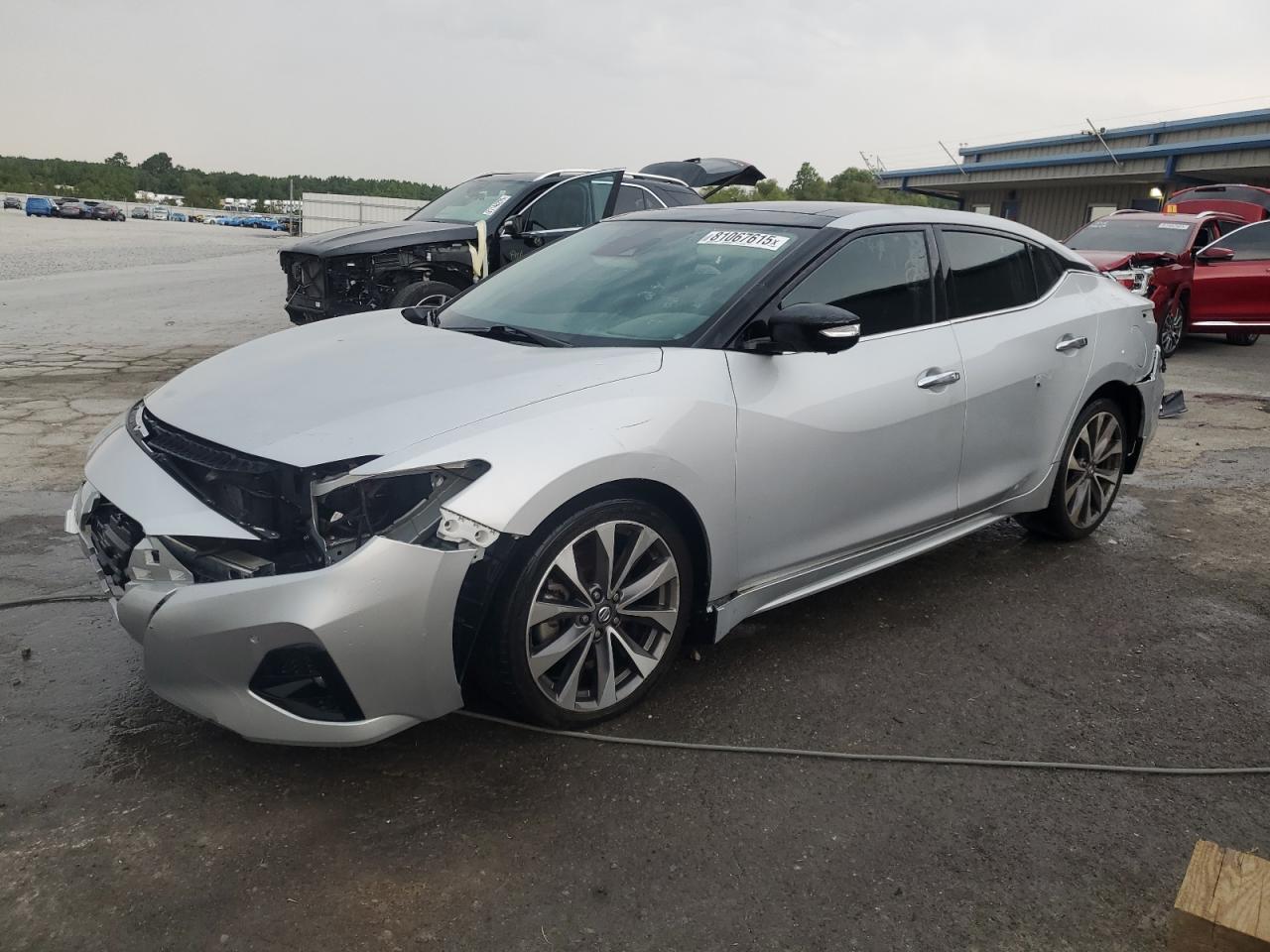 2019 NISSAN Maxima