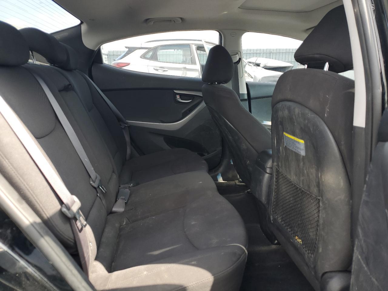 2016 HYUNDAI ELANTRA