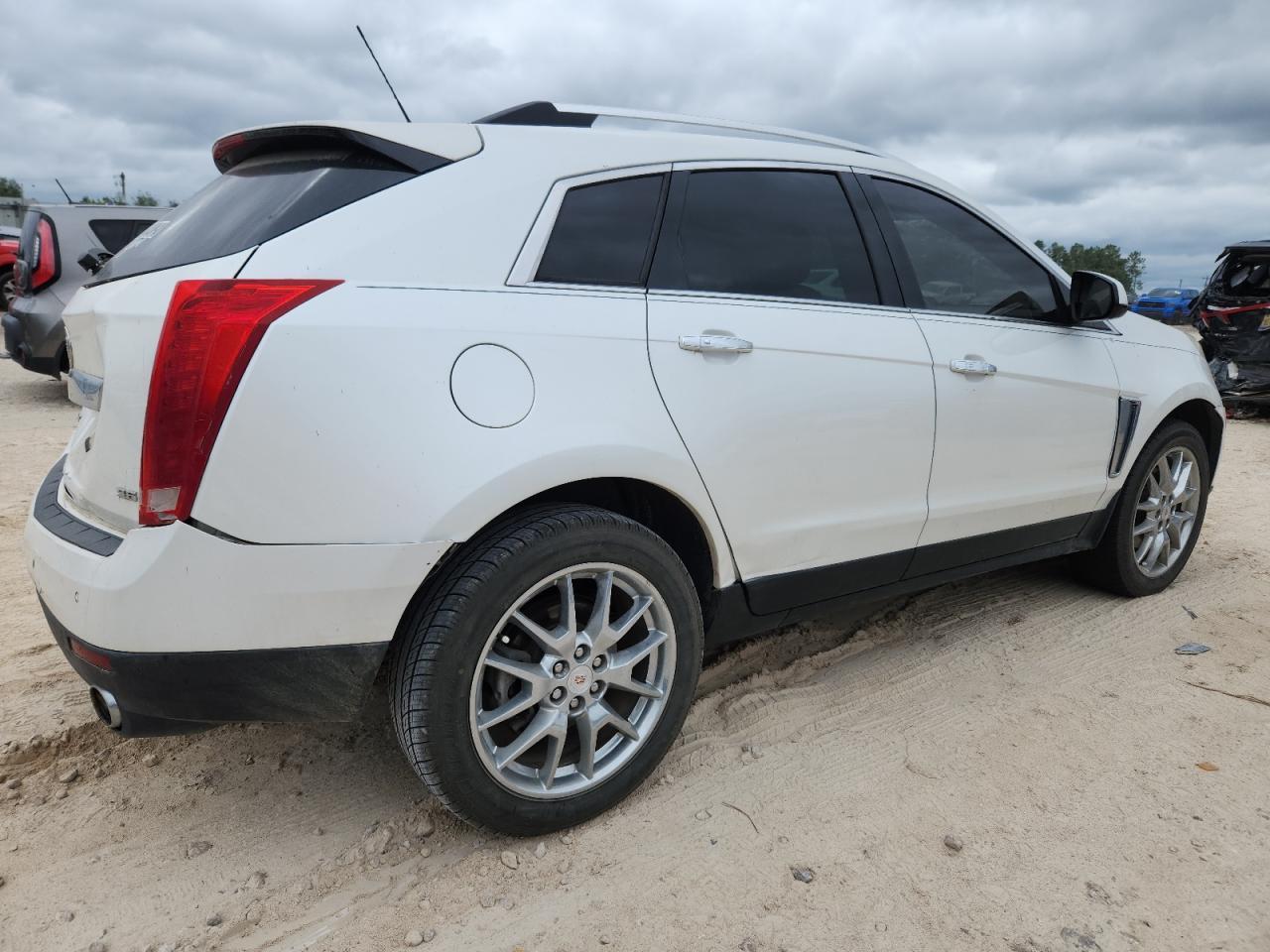 2015 CADILLAC SRX