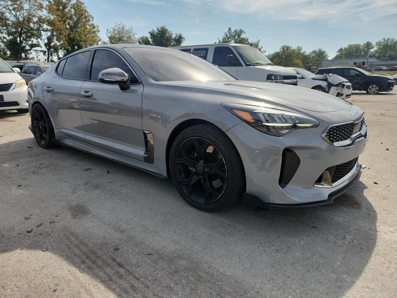 2022 KIA Stinger