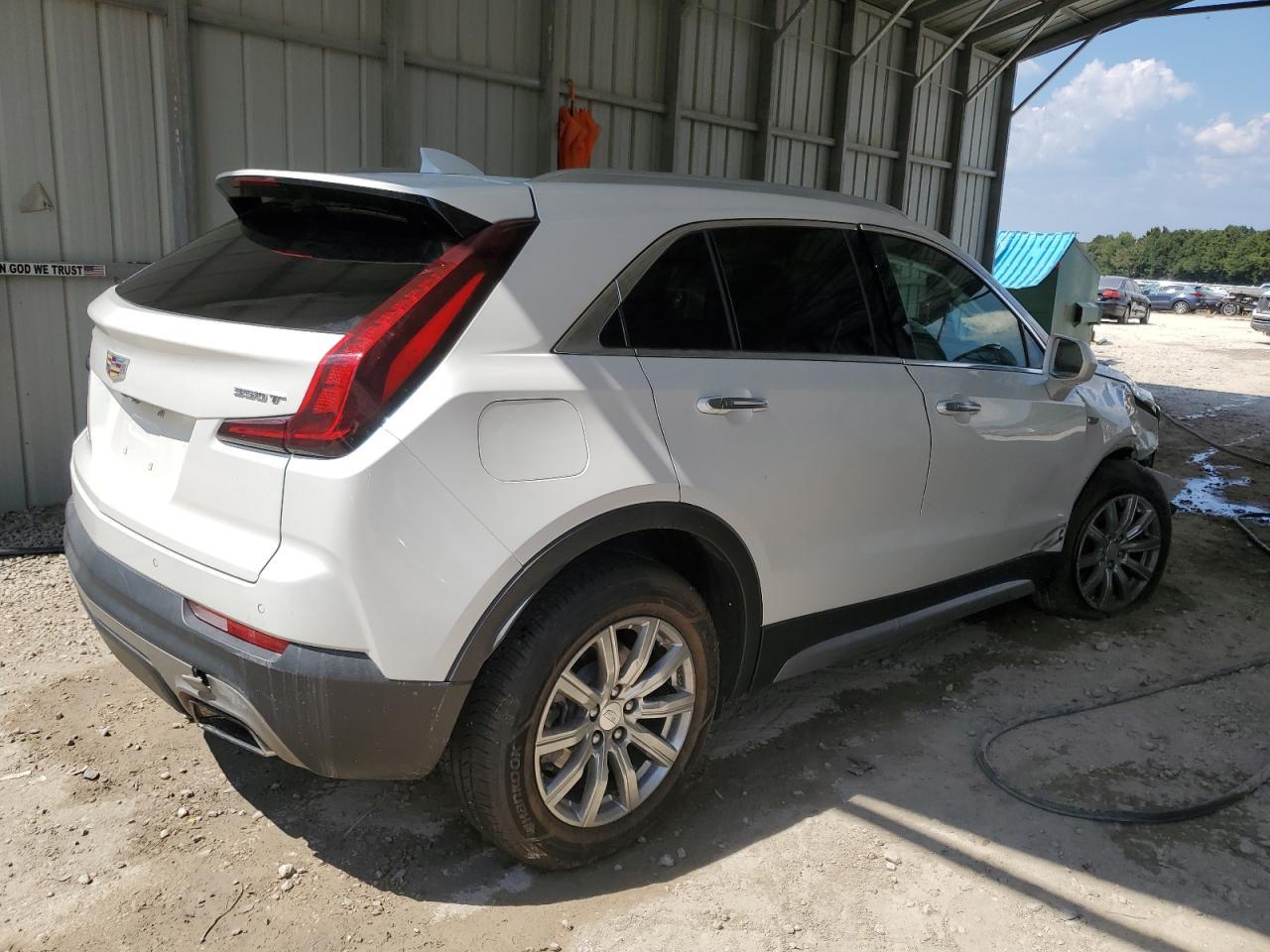 2020 CADILLAC XT4