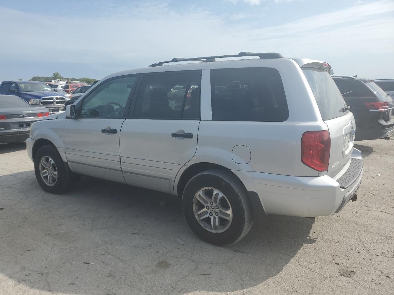 2004 HONDA PILOT