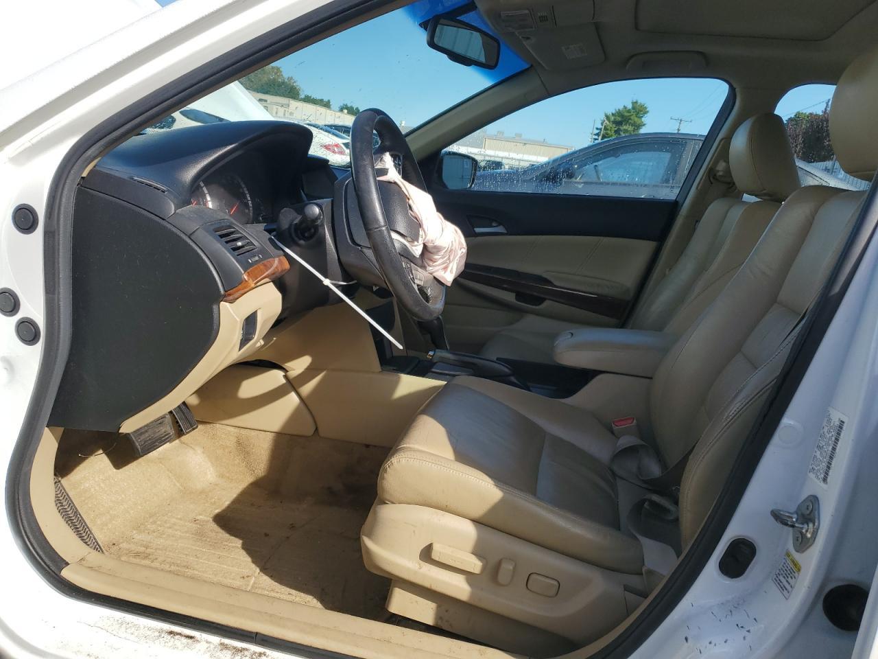 2012 HONDA ACCORD
