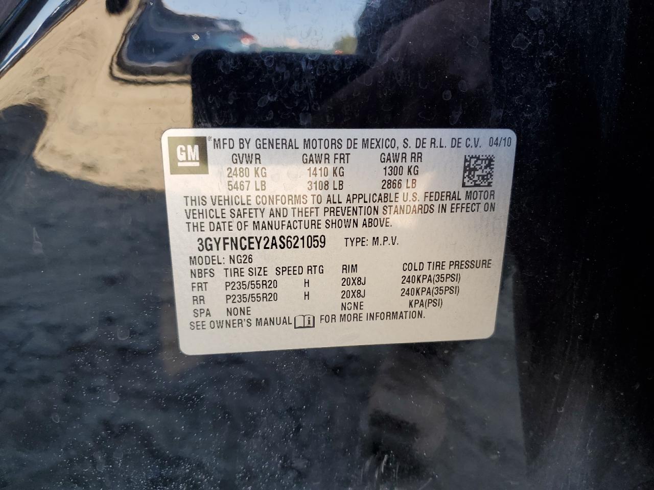2010 CADILLAC SRX