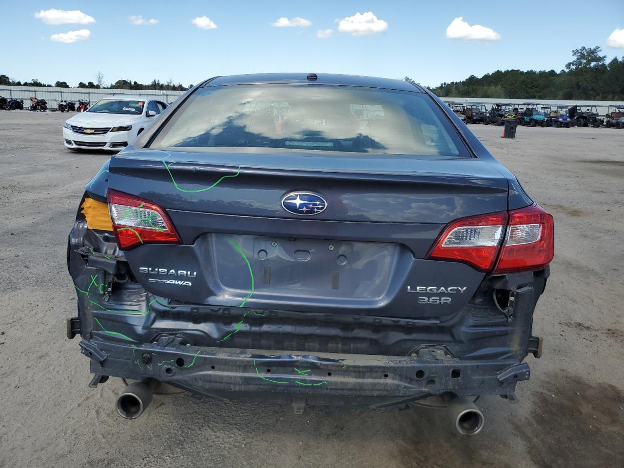 2015 SUBARU Legacy