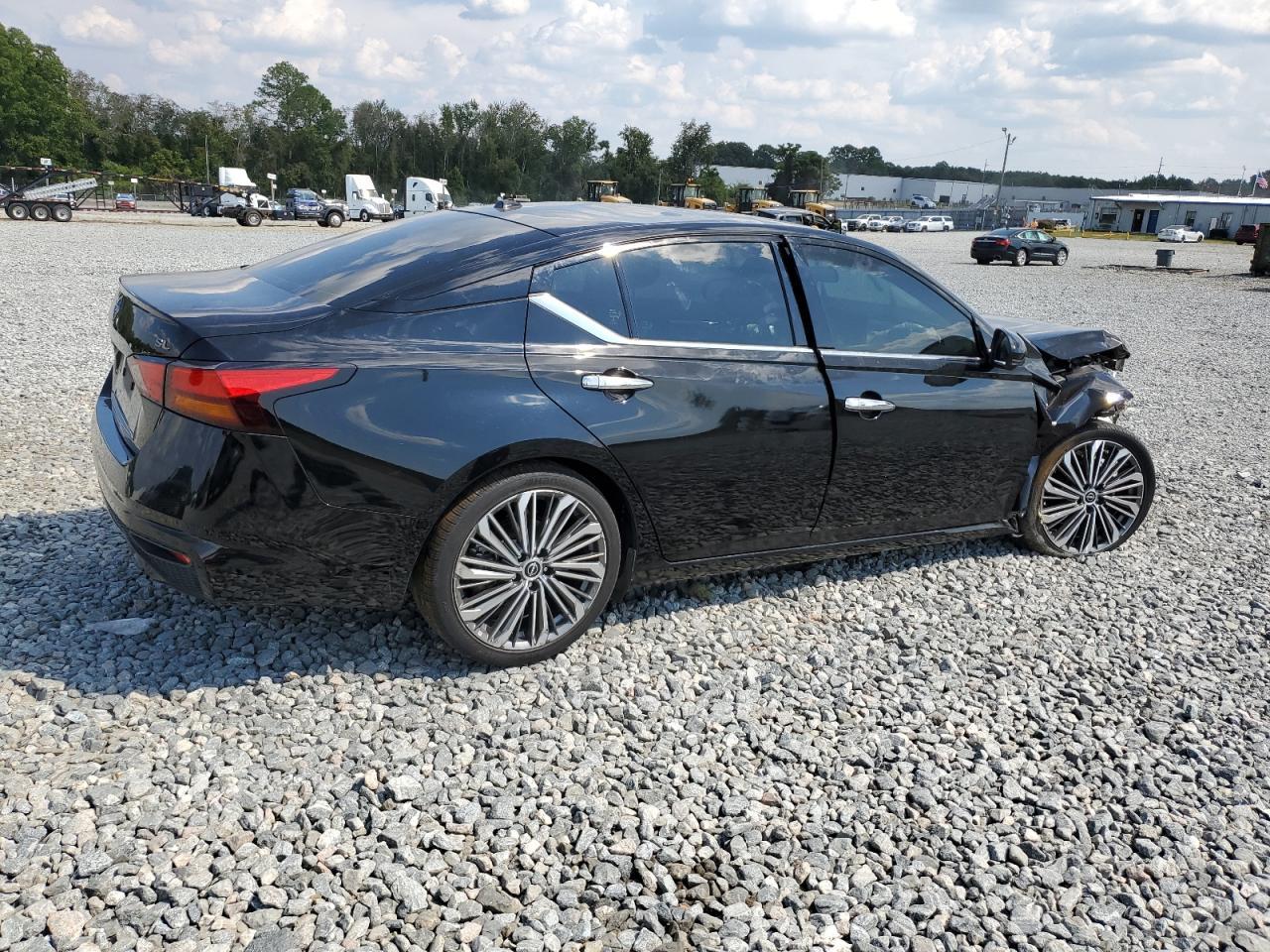 2023 NISSAN ALTIMA