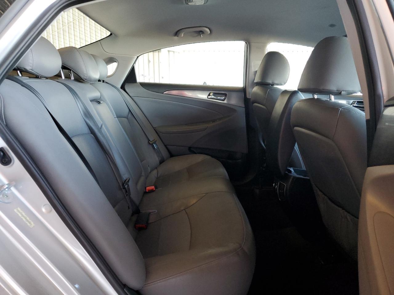 2012 HYUNDAI SONATA