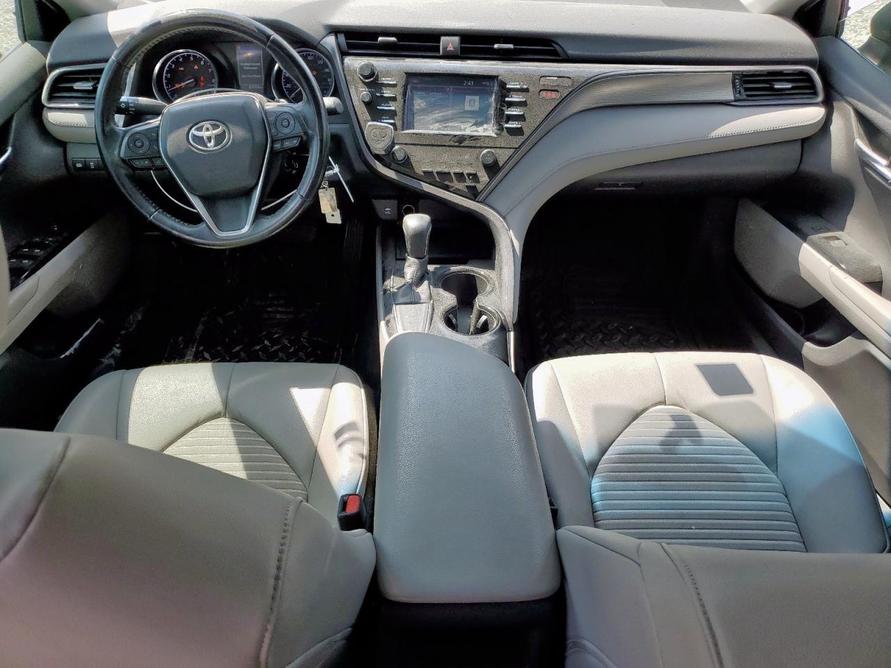 2019 TOYOTA CAMRY
