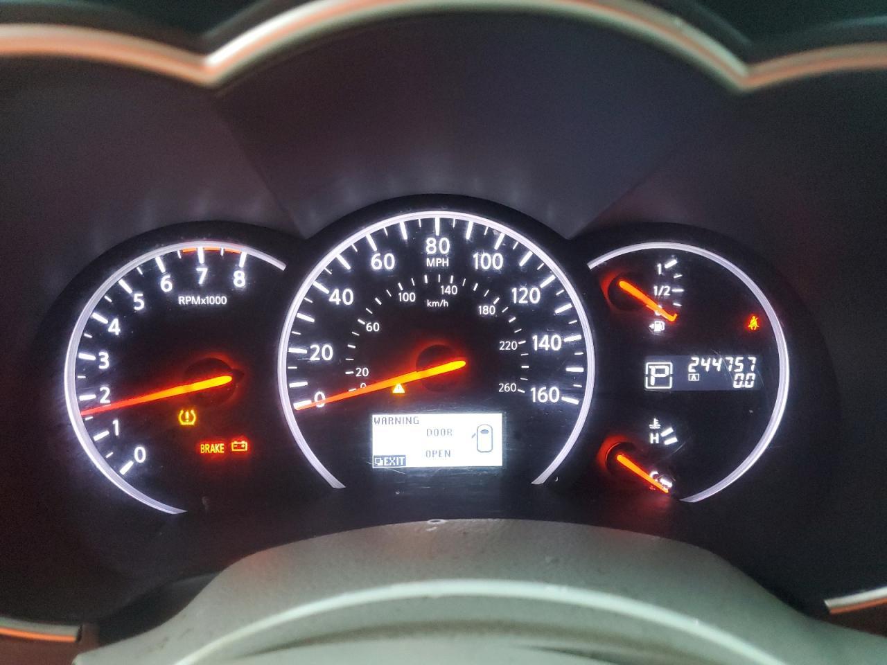 2012 NISSAN Quest