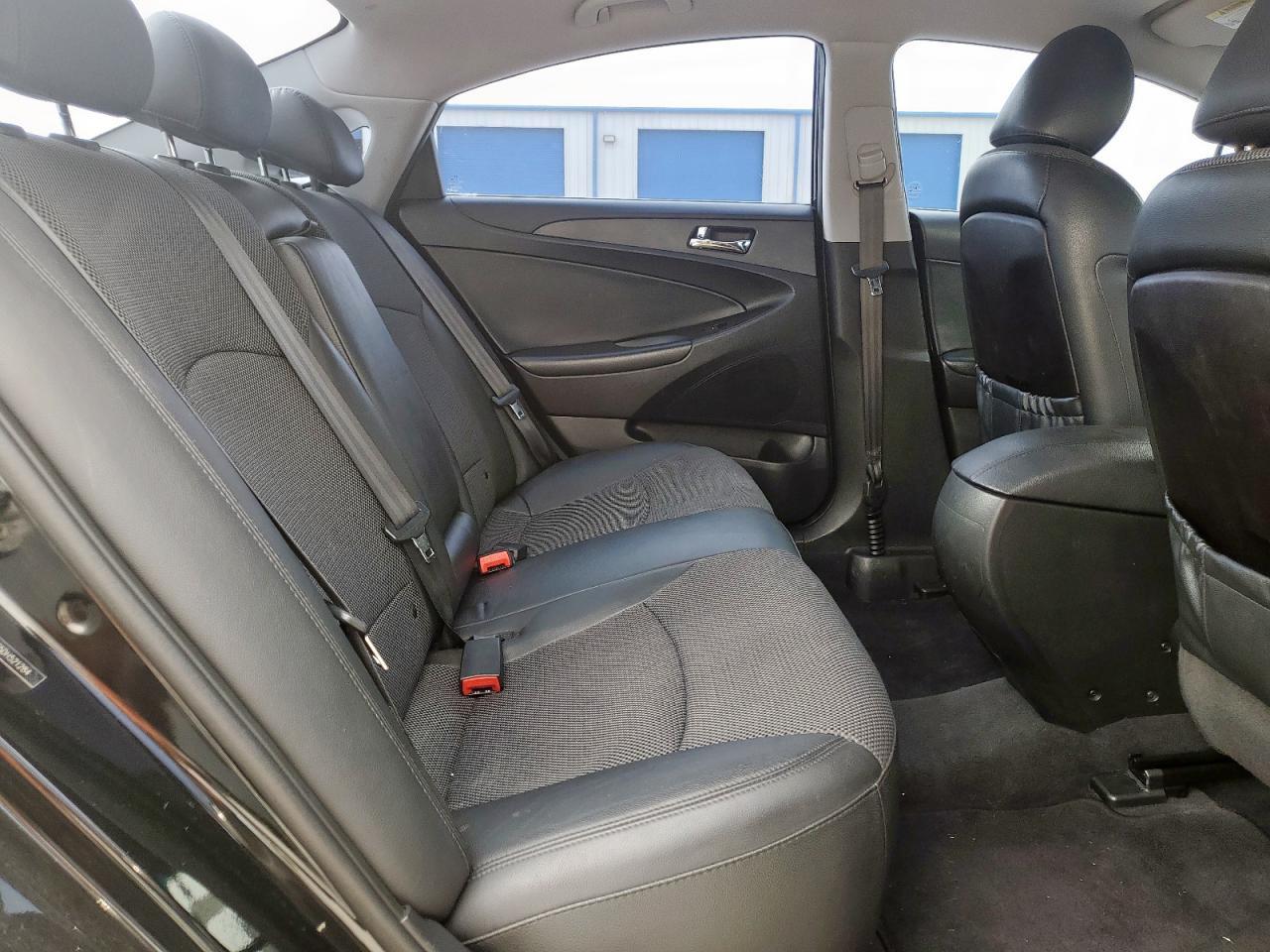 2013 HYUNDAI SONATA