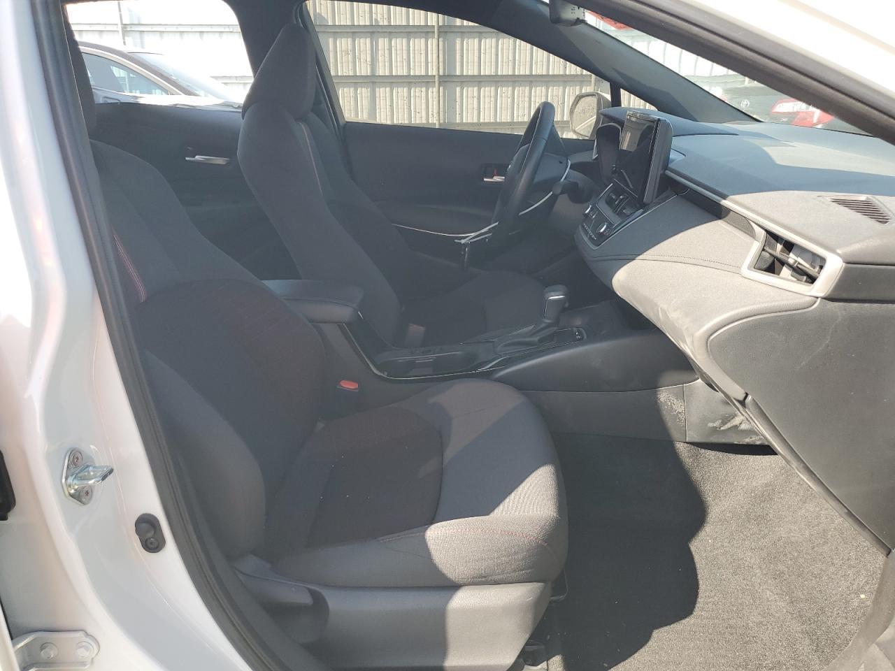 2024 TOYOTA COROLLA