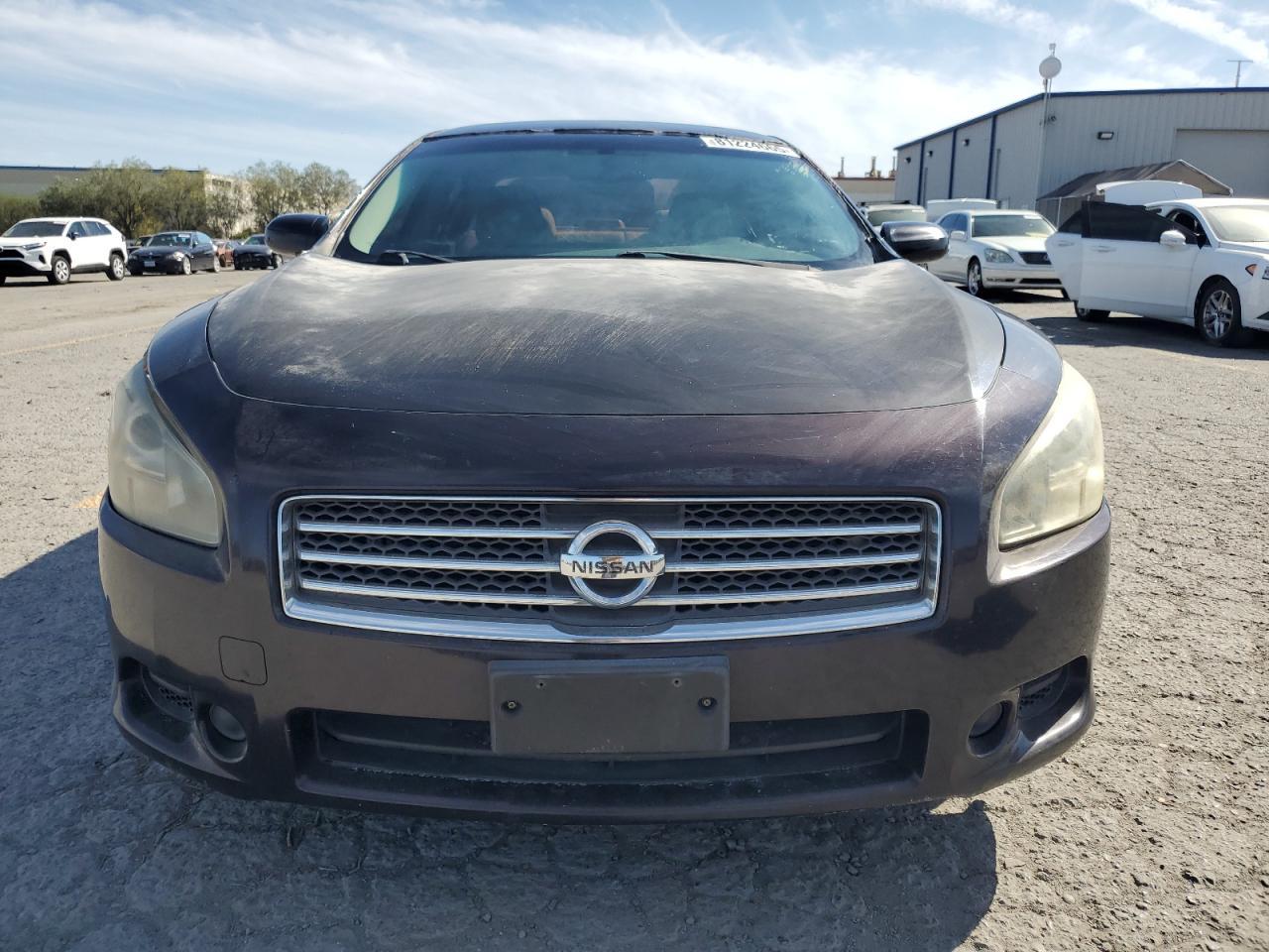 2010 NISSAN Maxima