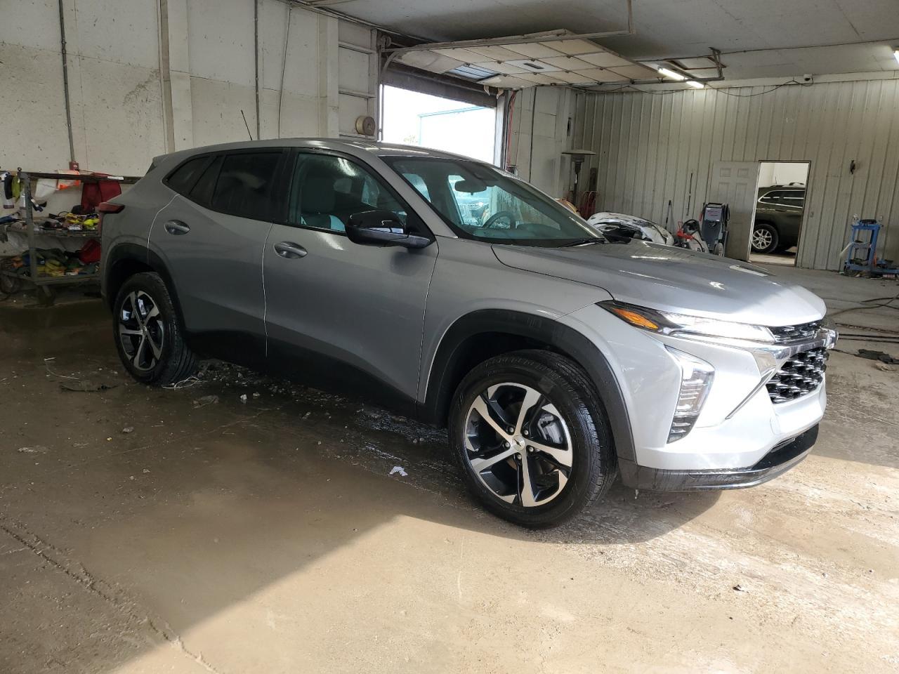 2025 CHEVROLET TRAX