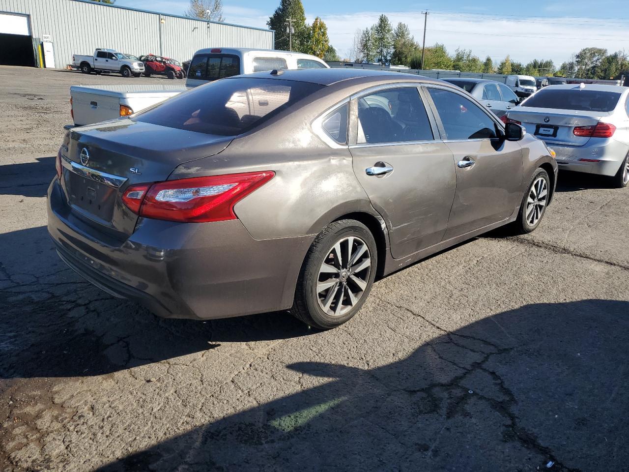 2017 NISSAN ALTIMA