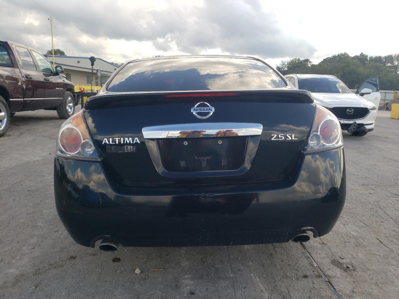 2012 NISSAN ALTIMA