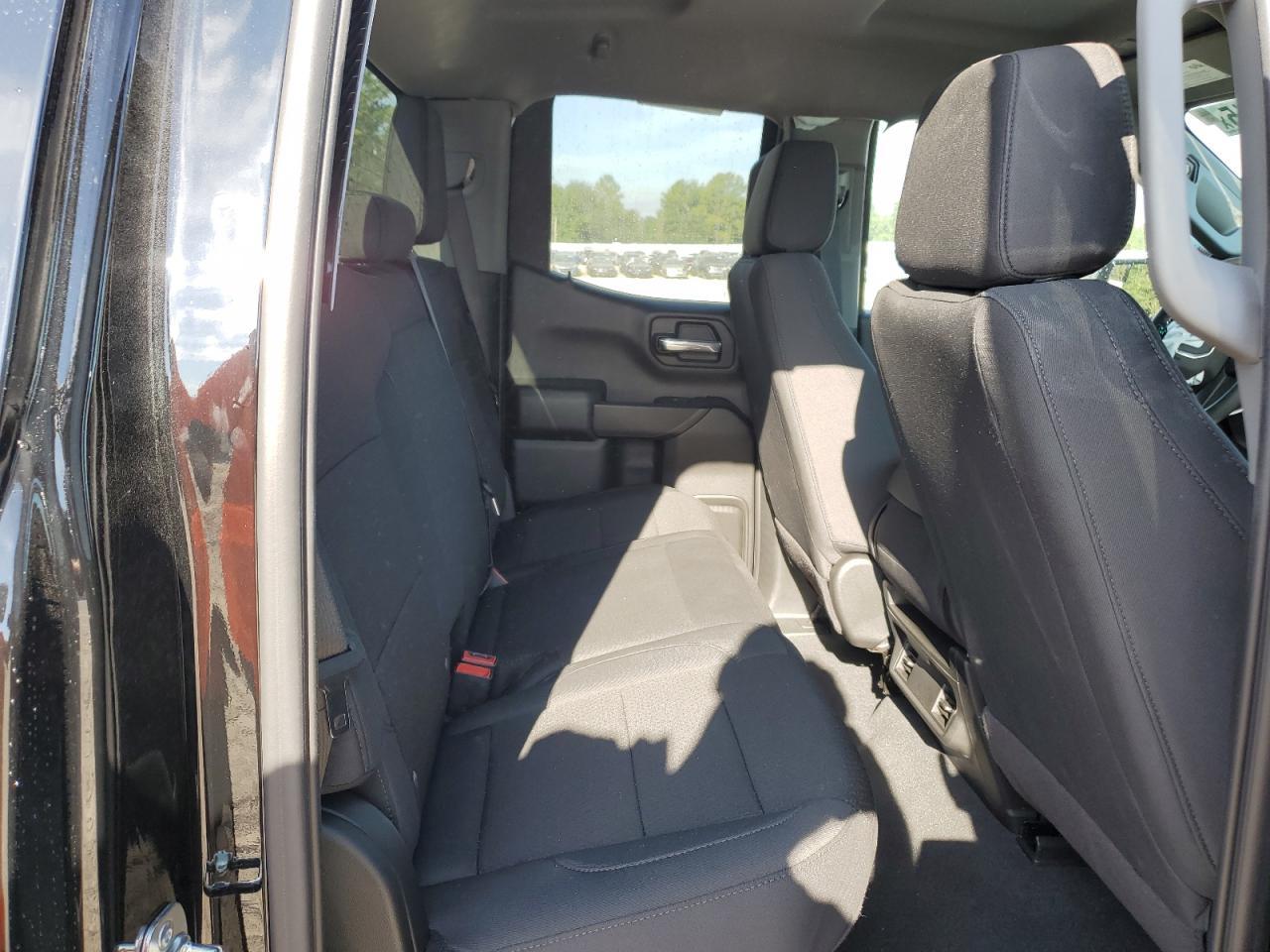 2025 GMC Sierra