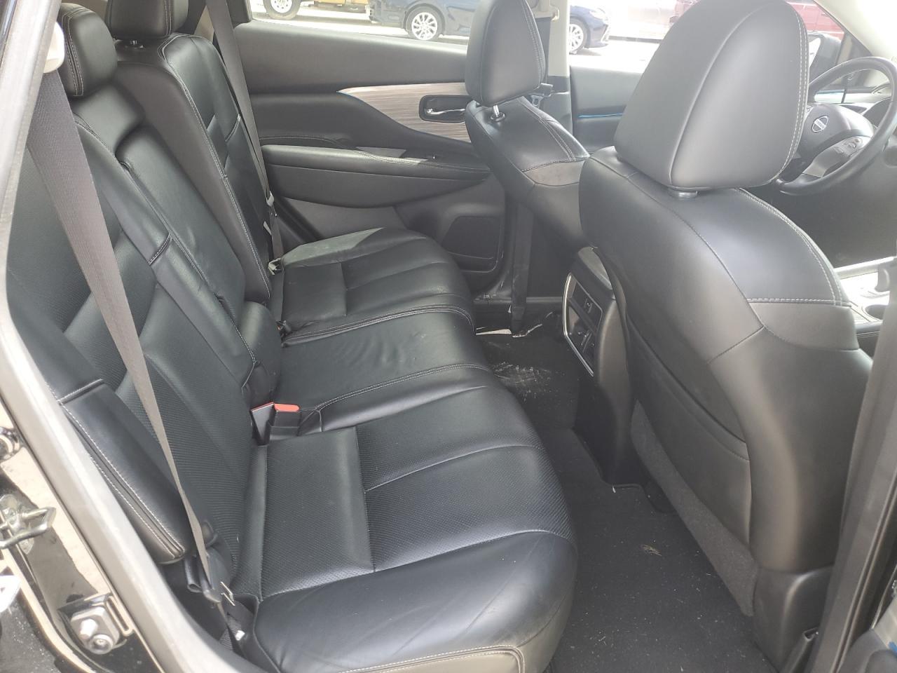 2015 NISSAN MURANO