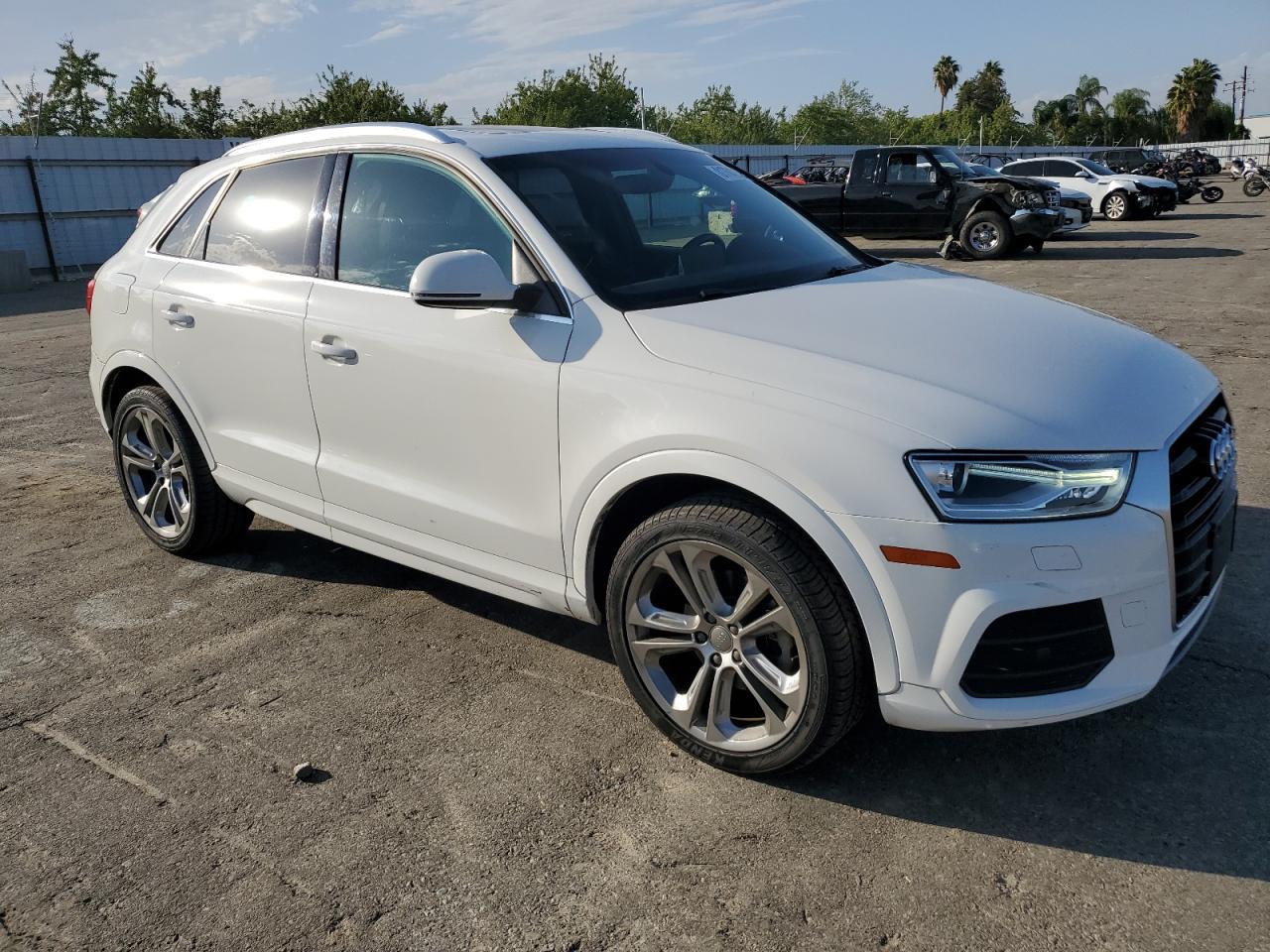 2017 AUDI Q3
