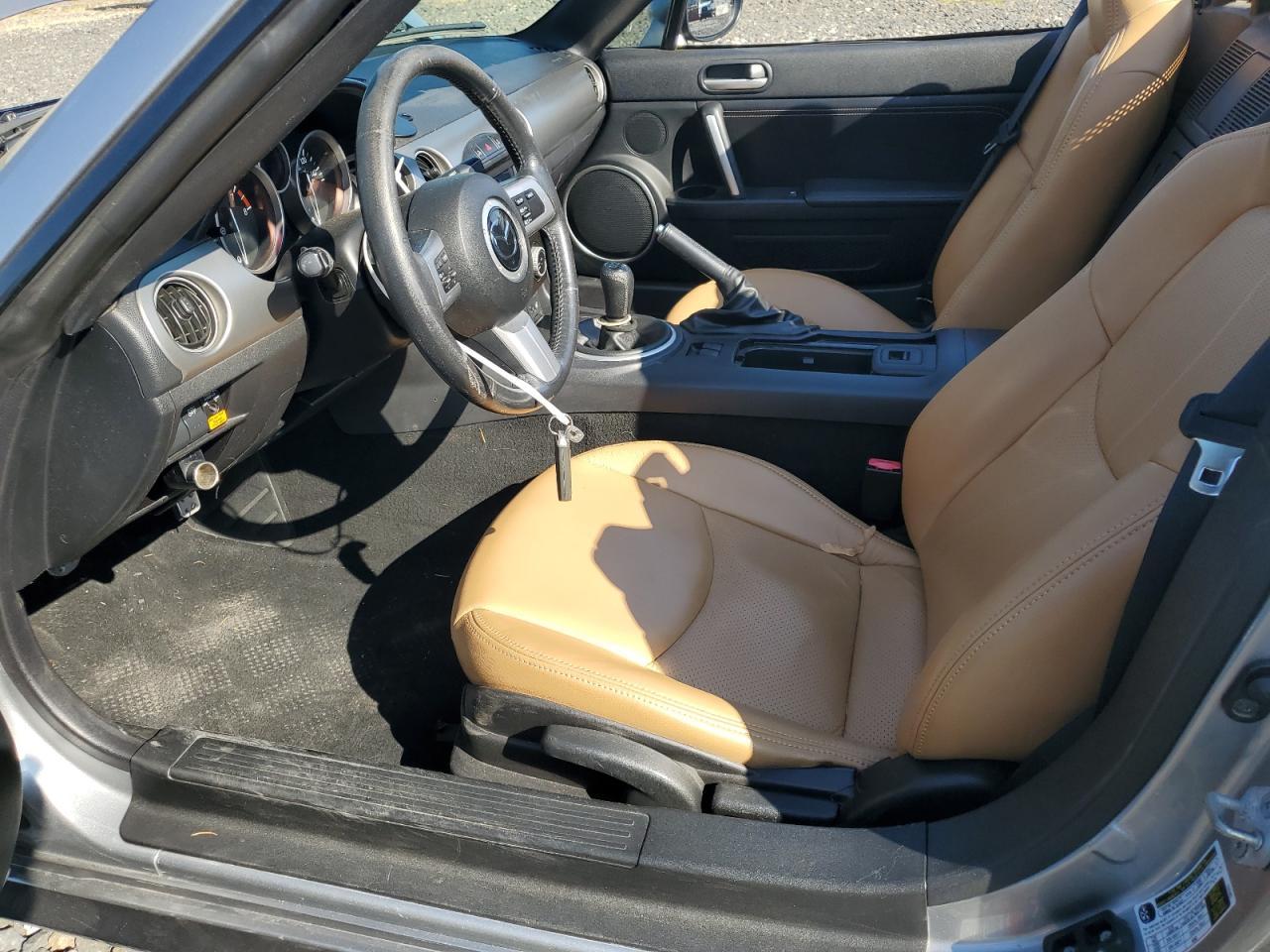 2010 MAZDA MX-5 Miata
