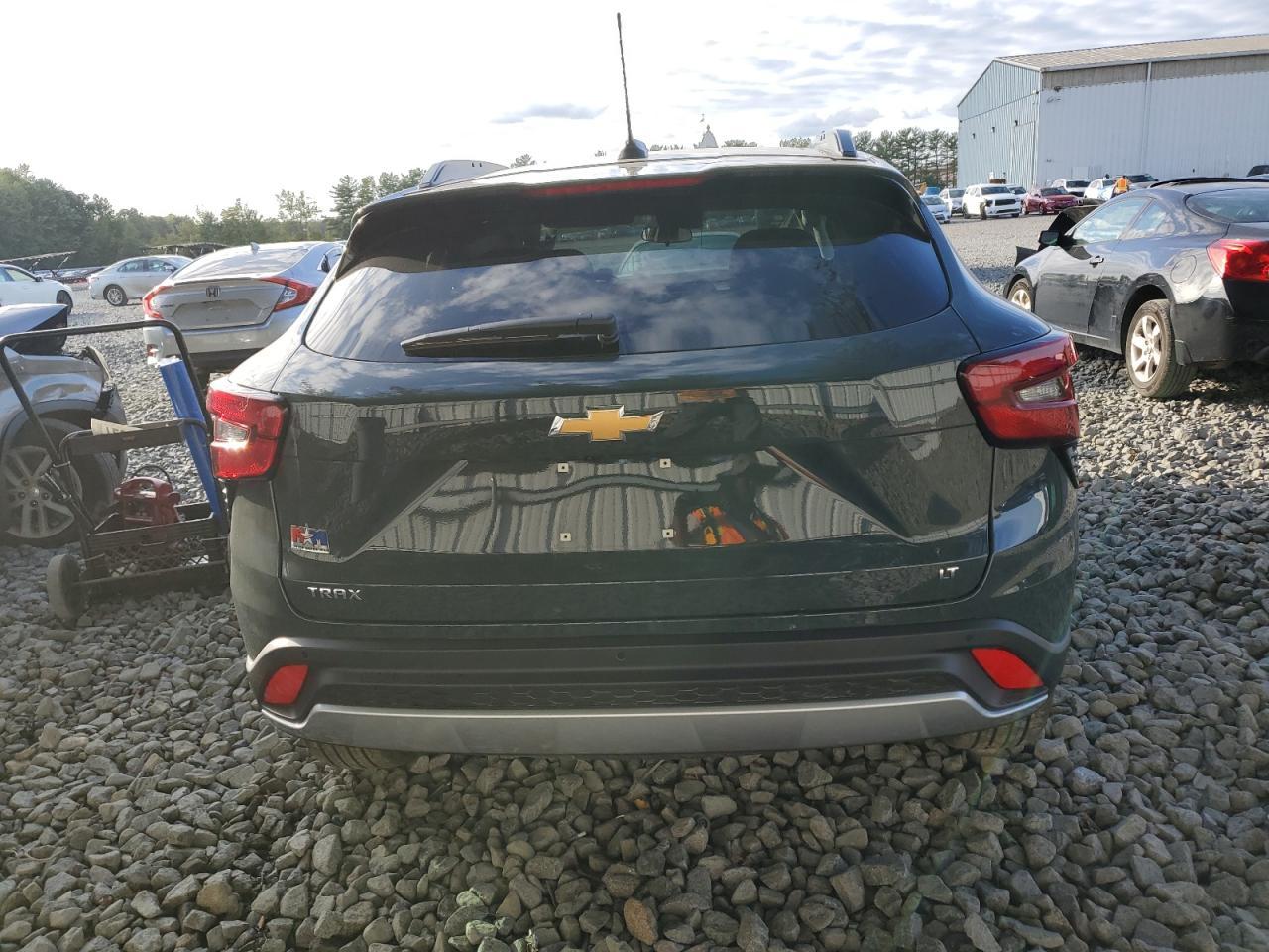 2025 CHEVROLET TRAX