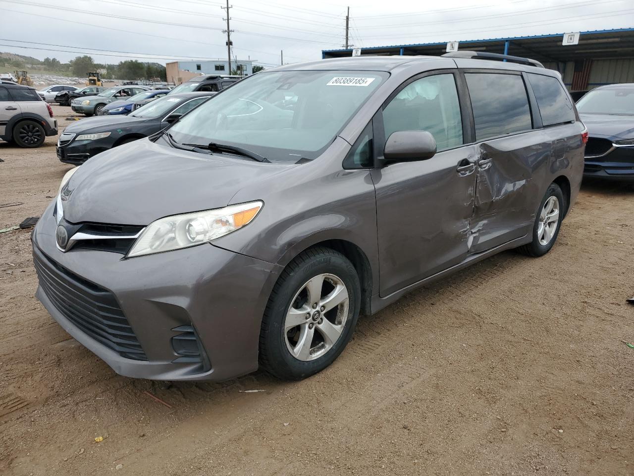 2019 TOYOTA SIENNA