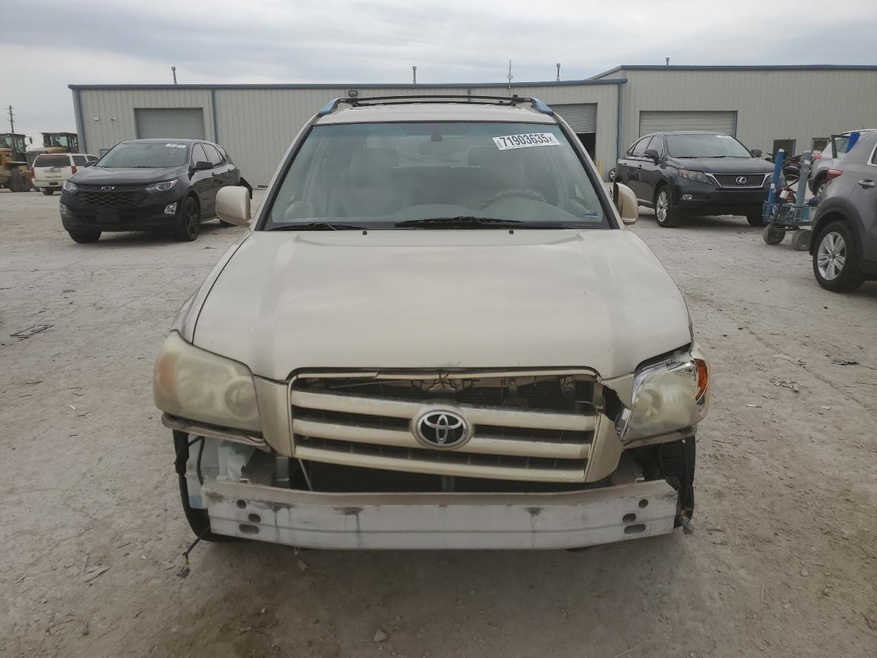 2005 TOYOTA HIGHLANDER