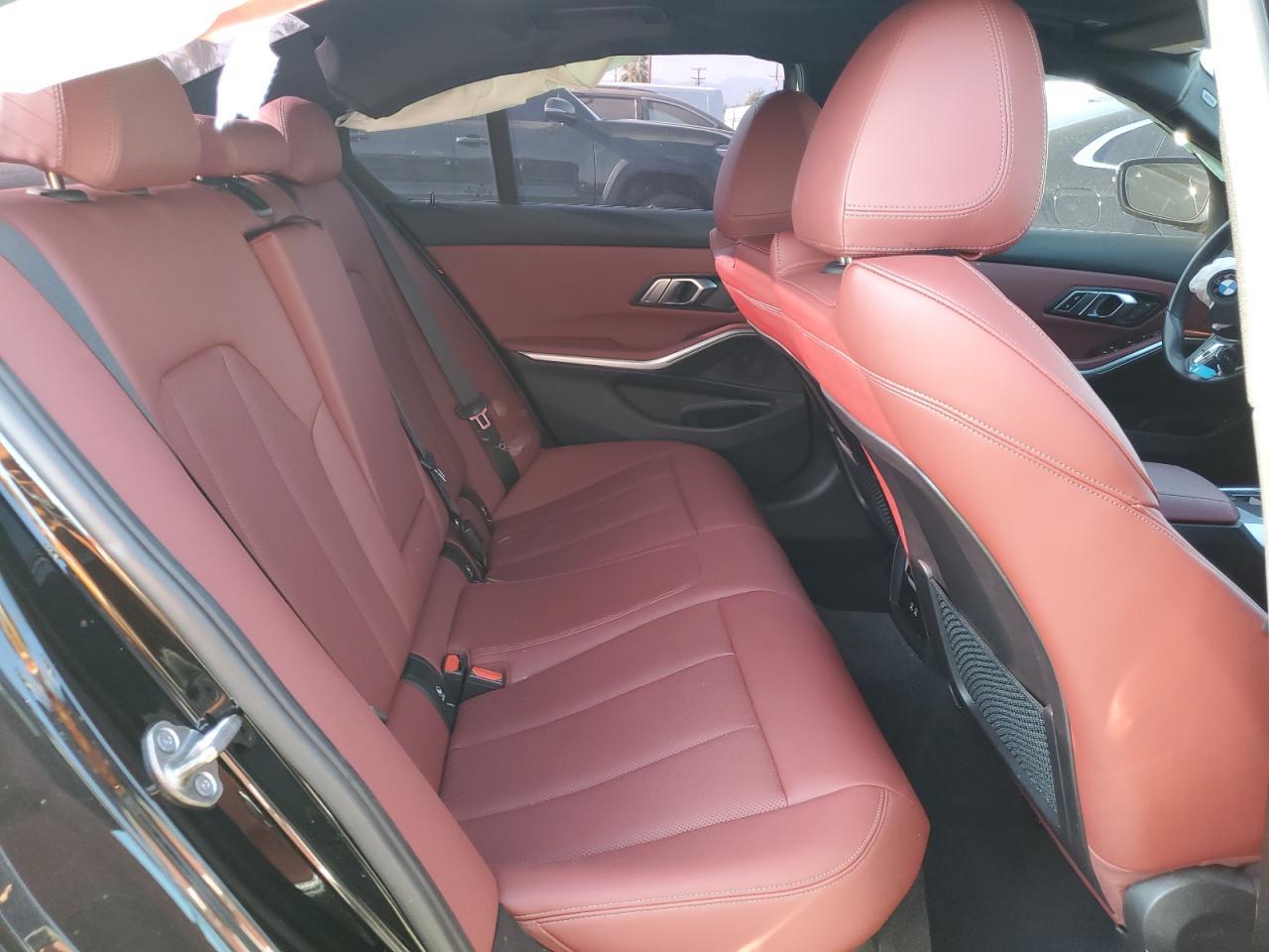 2022 BMW 3 SERIES