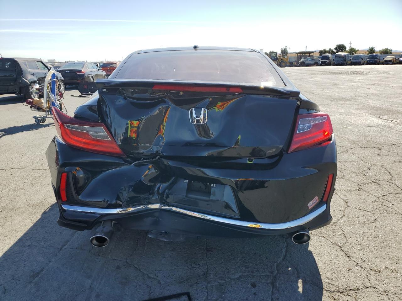 2017 HONDA ACCORD