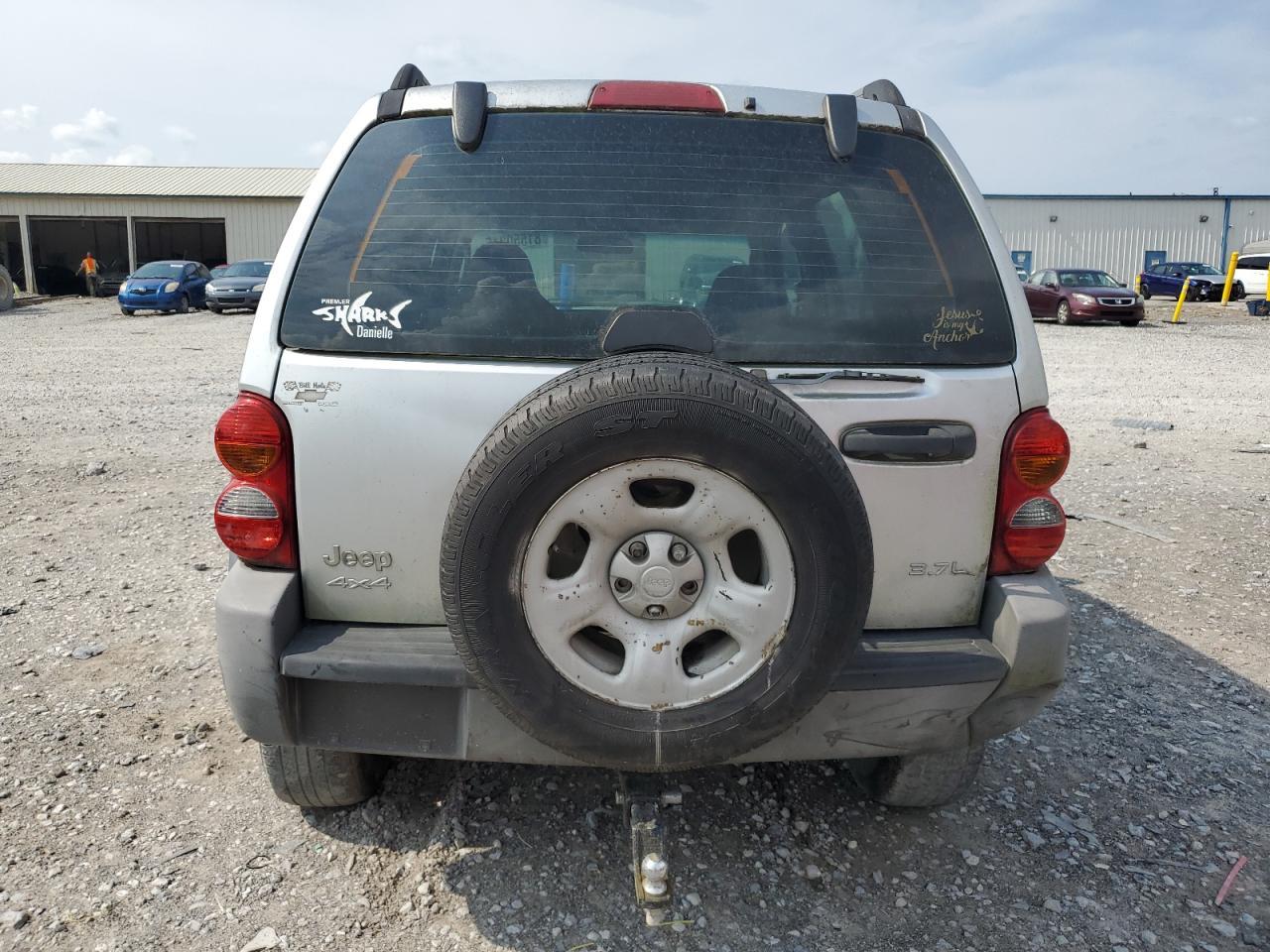 2004 JEEP Liberty