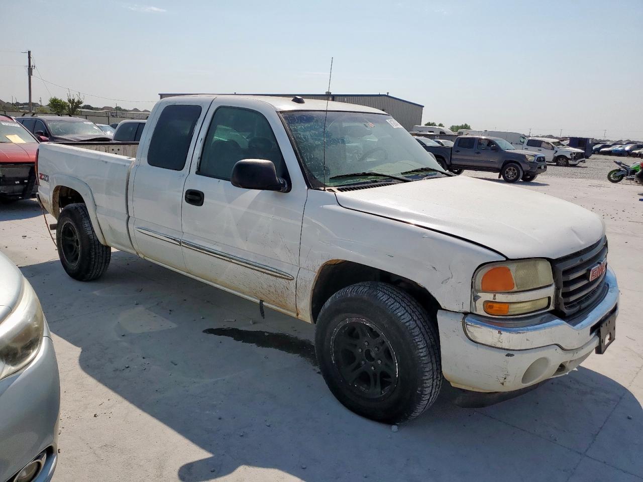 2005 GMC Sierra