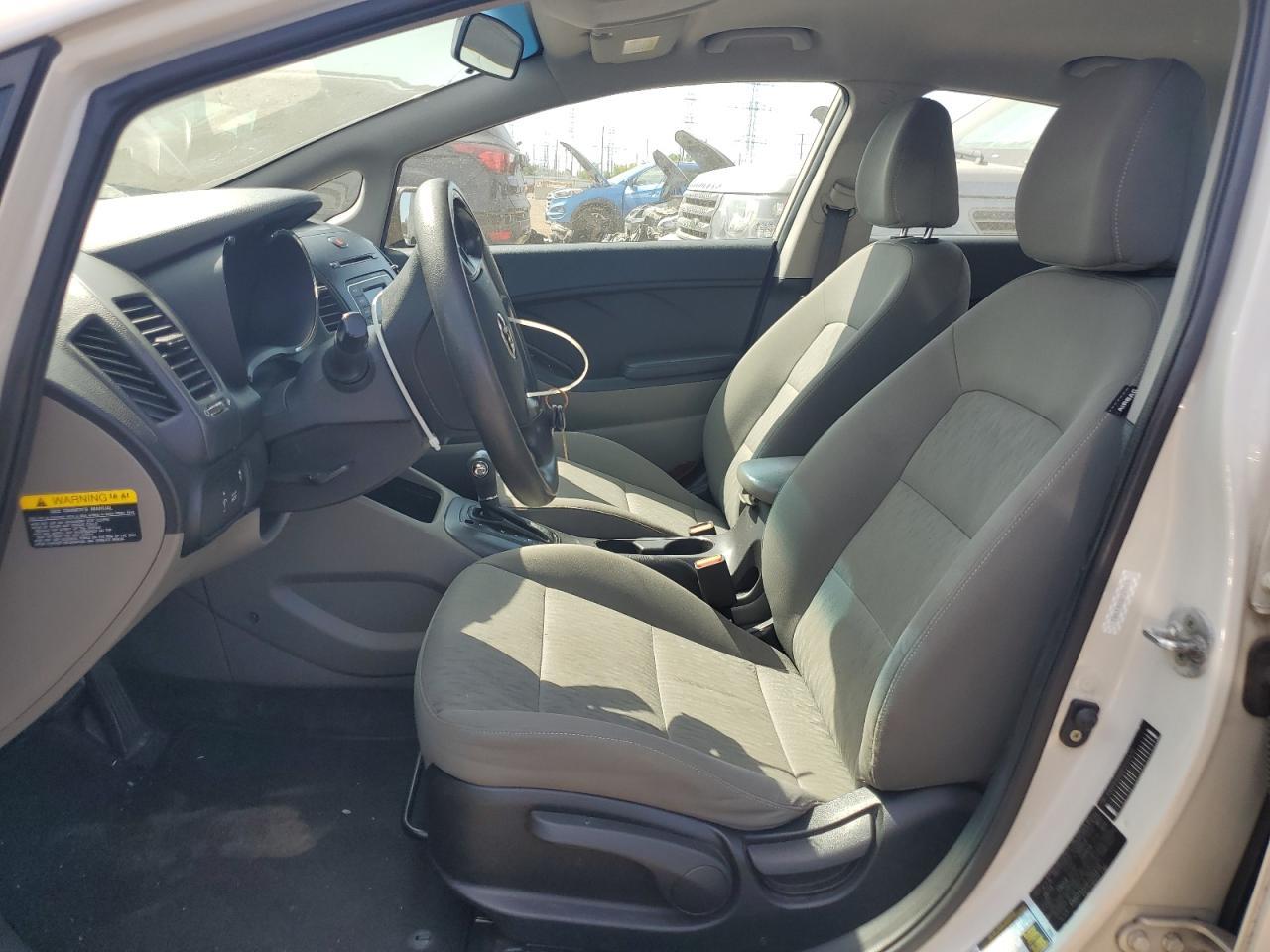 2015 KIA FORTE