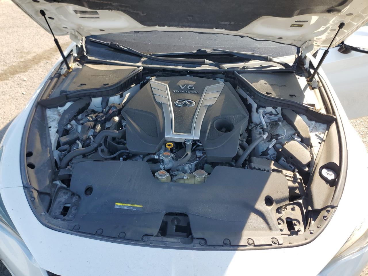2017 INFINITI Q60
