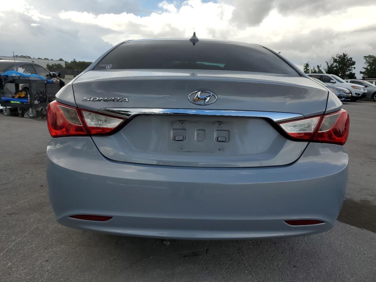 2013 HYUNDAI SONATA