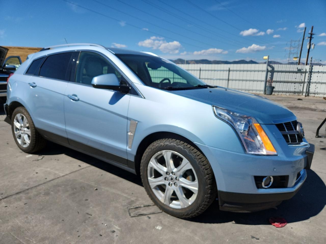 2011 CADILLAC SRX