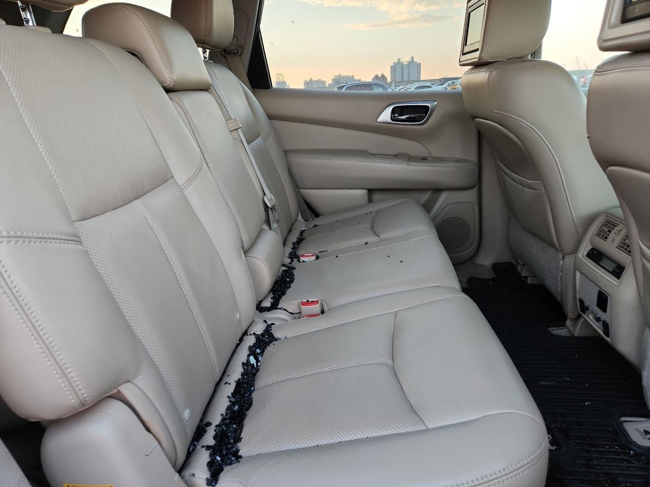 2014 NISSAN PATHFINDER