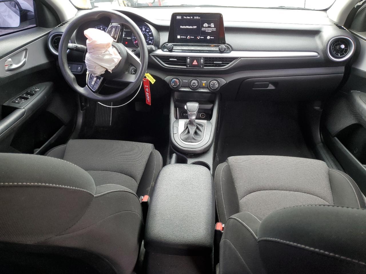 2023 KIA FORTE