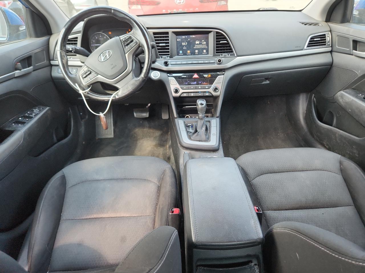 2017 HYUNDAI ELANTRA