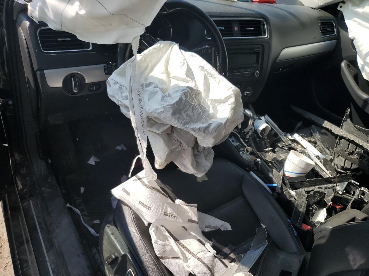 2014 VOLKSWAGEN JETTA