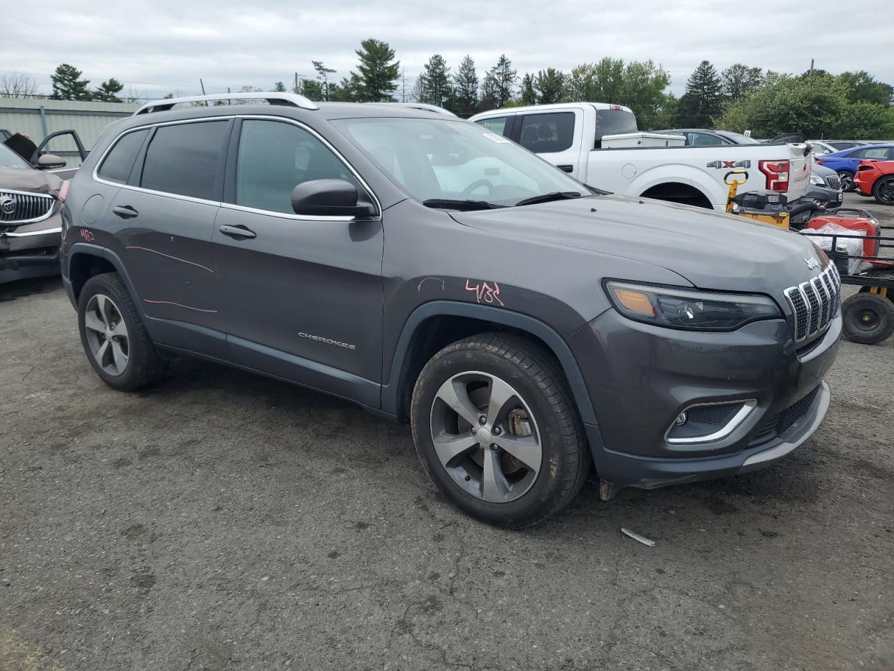 2019 JEEP CHEROKEE