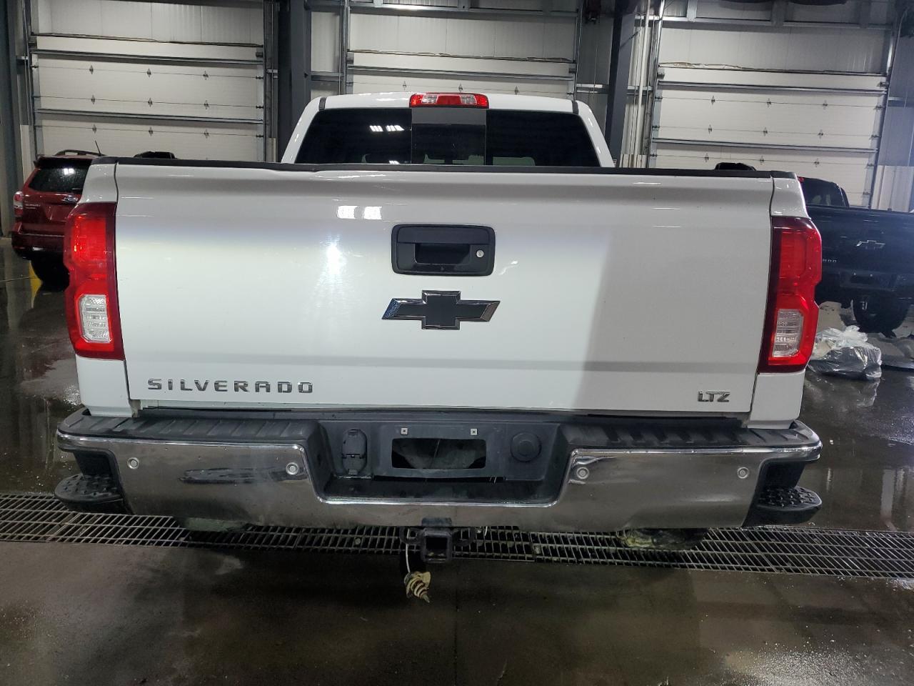 2018 CHEVROLET Silverado