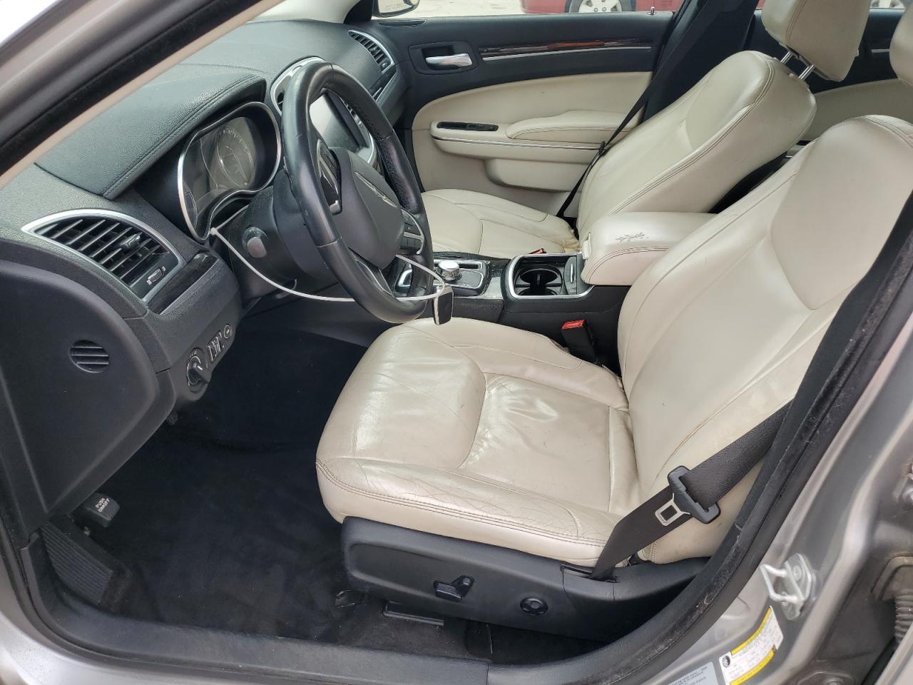 2015 CHRYSLER 300