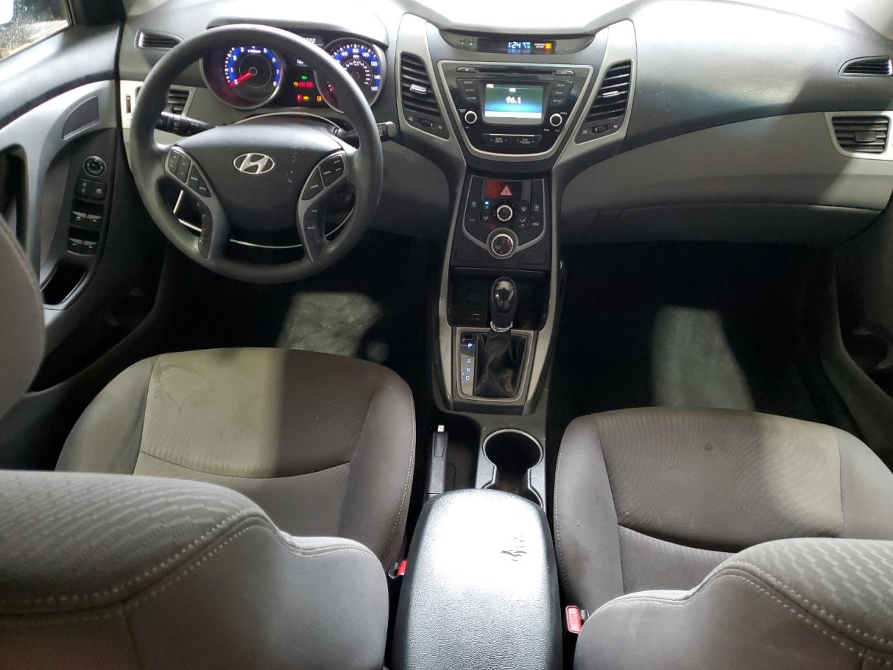 2016 HYUNDAI ELANTRA