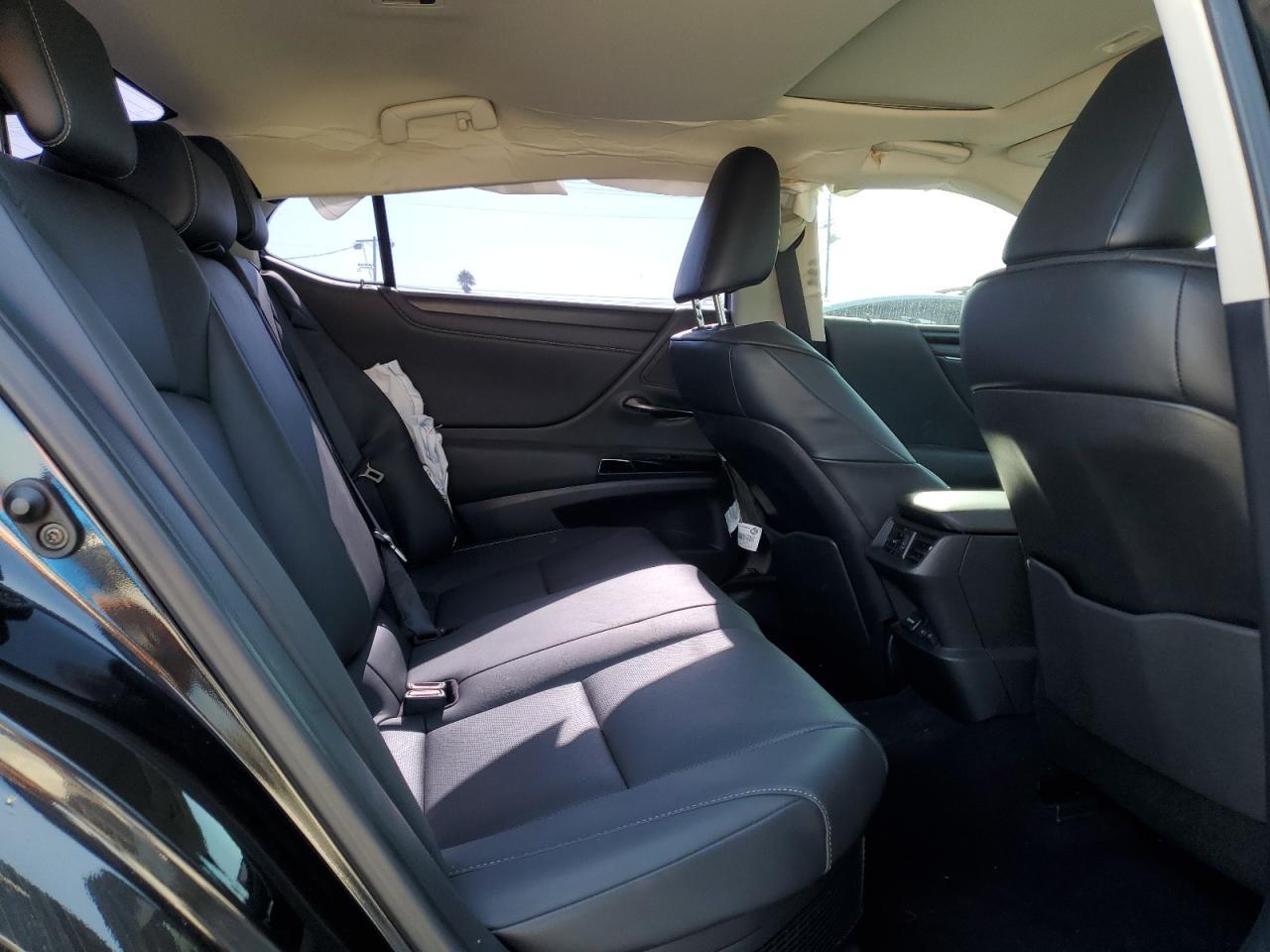 2024 LEXUS ES 300H