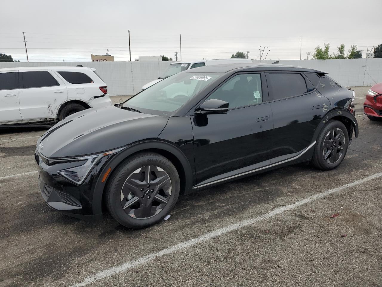 2025 KIA EV6