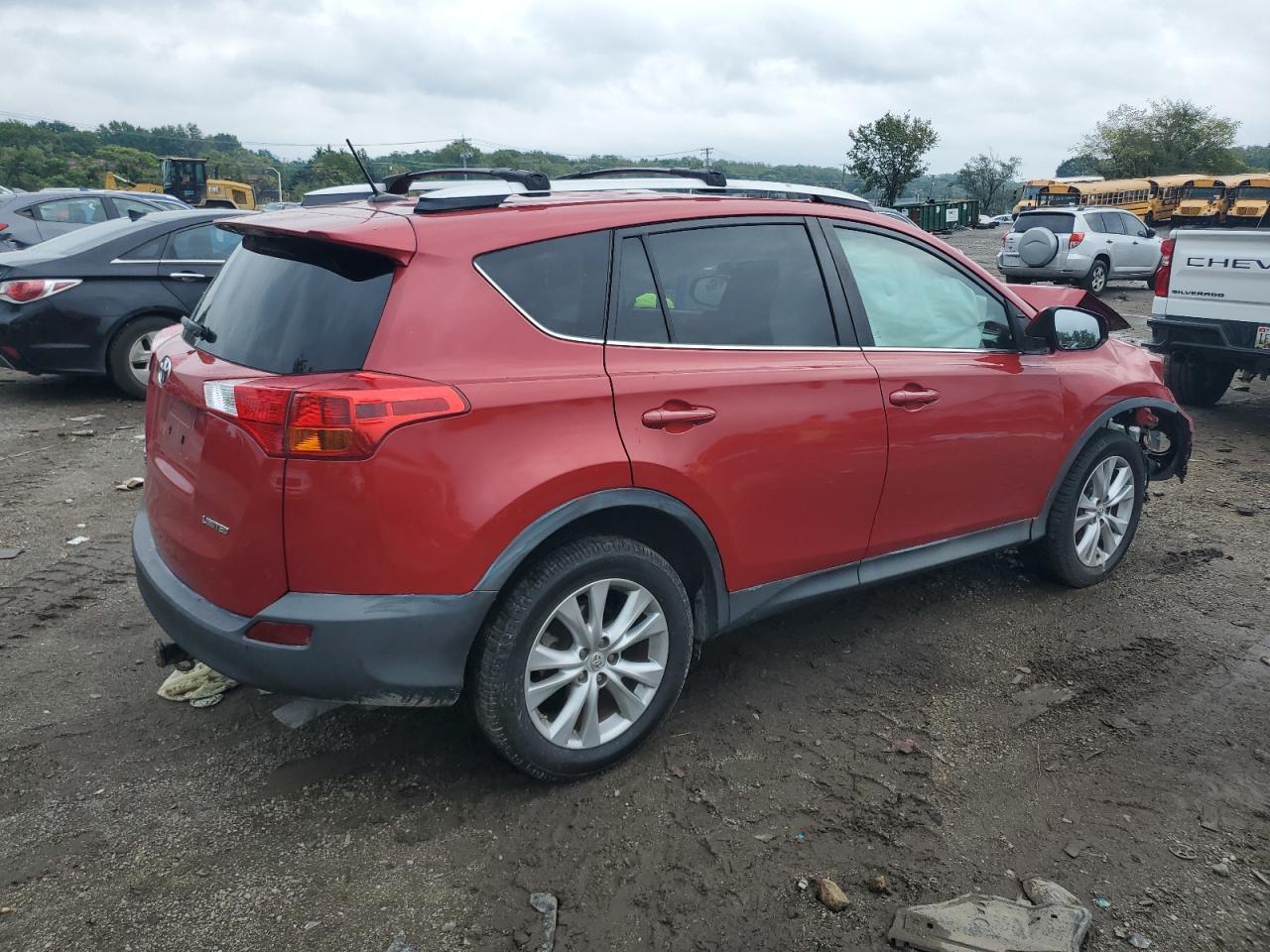 2015 TOYOTA RAV4